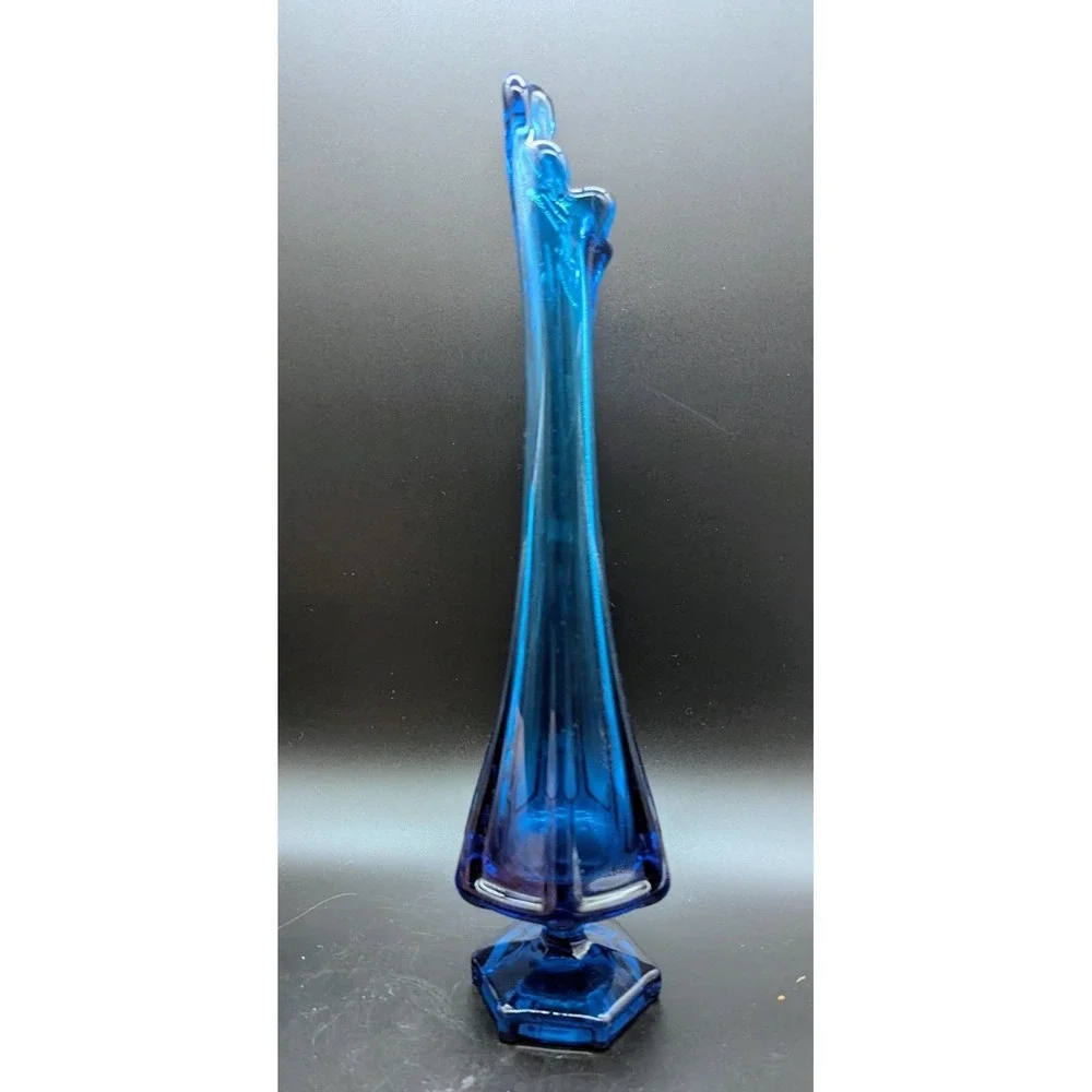 Vintage Viking Glass Epic Collum Bluenique Swung Vase 12